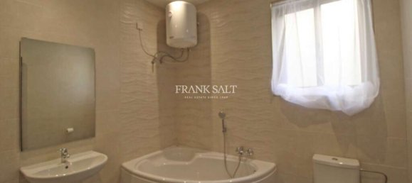 Duplex independente T3 em Fgura, Malta N.º 8097 14