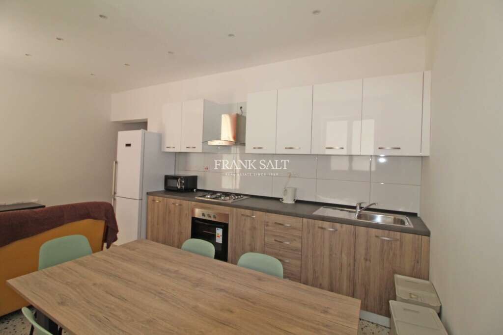 Duplex independente T3 em Fgura, Malta N.º 8097