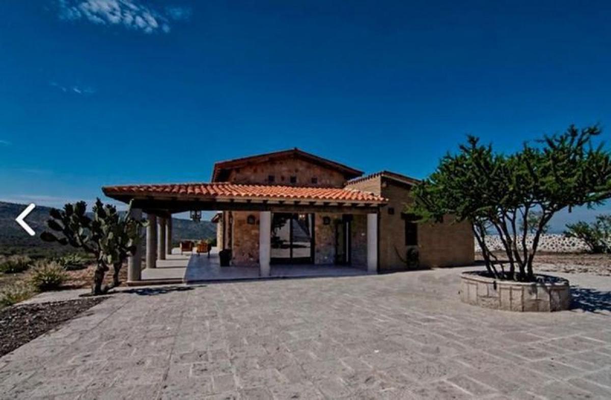 3 bedrooms House in Guanajuato, Mexico No. 149770