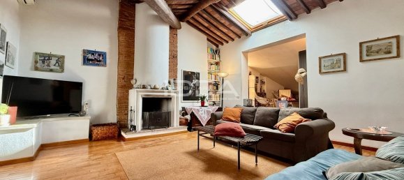 3 bedrooms Apartment in Lucca, Italy No. 345792 2