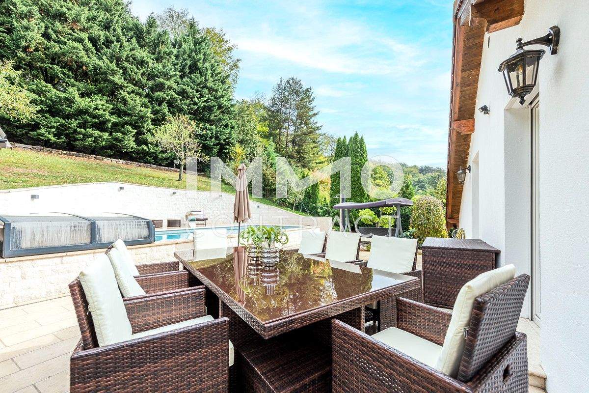 7 rooms Villa in Penzing, Austria No. 129595