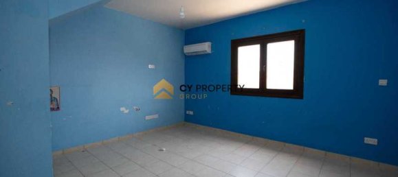 Коммерческая недвижимость с 4 спальнями в Марони, Кипр № 105262 6