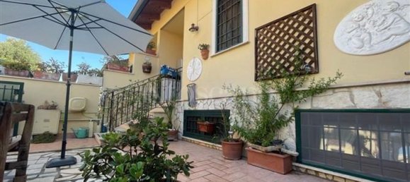 6 rooms Villa in Rome, Italy No. 44741 11