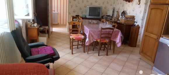 Casa de 2 dormitorios en Gournay, France No. 253430 4