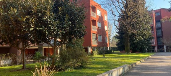 Garagem em Buccinasco, Italy 15 m² N.º 316052 8