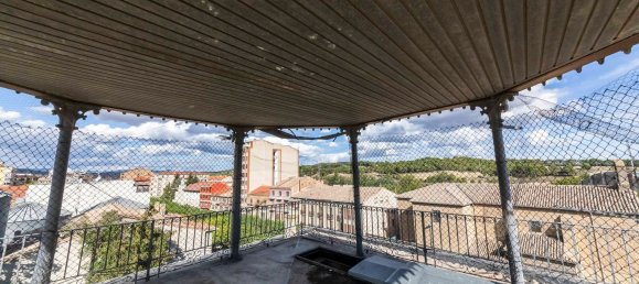 737m² Building in Chartered Community of Navarre, Spain No. 83662 96