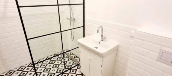 2 rooms Apartment in Vienna, Austria No. 180961 11