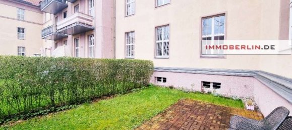 Studio in Spandau, Germany, Nr. 260211 6