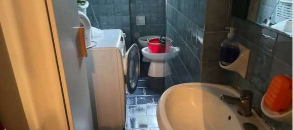 3-Zimmer Wohnung in Bologna, Italy, Nr. 97441 6