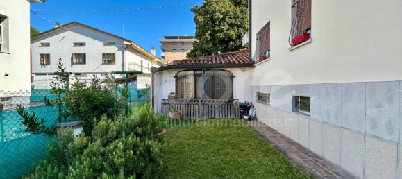 Villa de 5 habitaciónes en Udine, Italy No. 333024 44