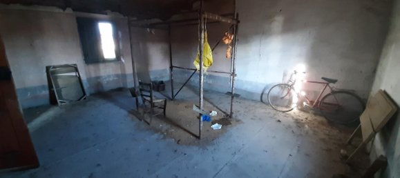 4 rooms House in Montevarchi, Italy No. 233206 9