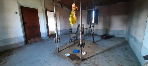 4 rooms House in Montevarchi, Italy No. 233206 10