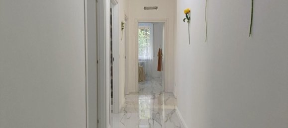 6 rooms Apartment in Livorno, Italy No. 228701 21