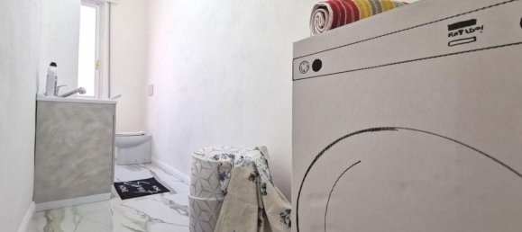 6 rooms Apartment in Livorno, Italy No. 228701 32