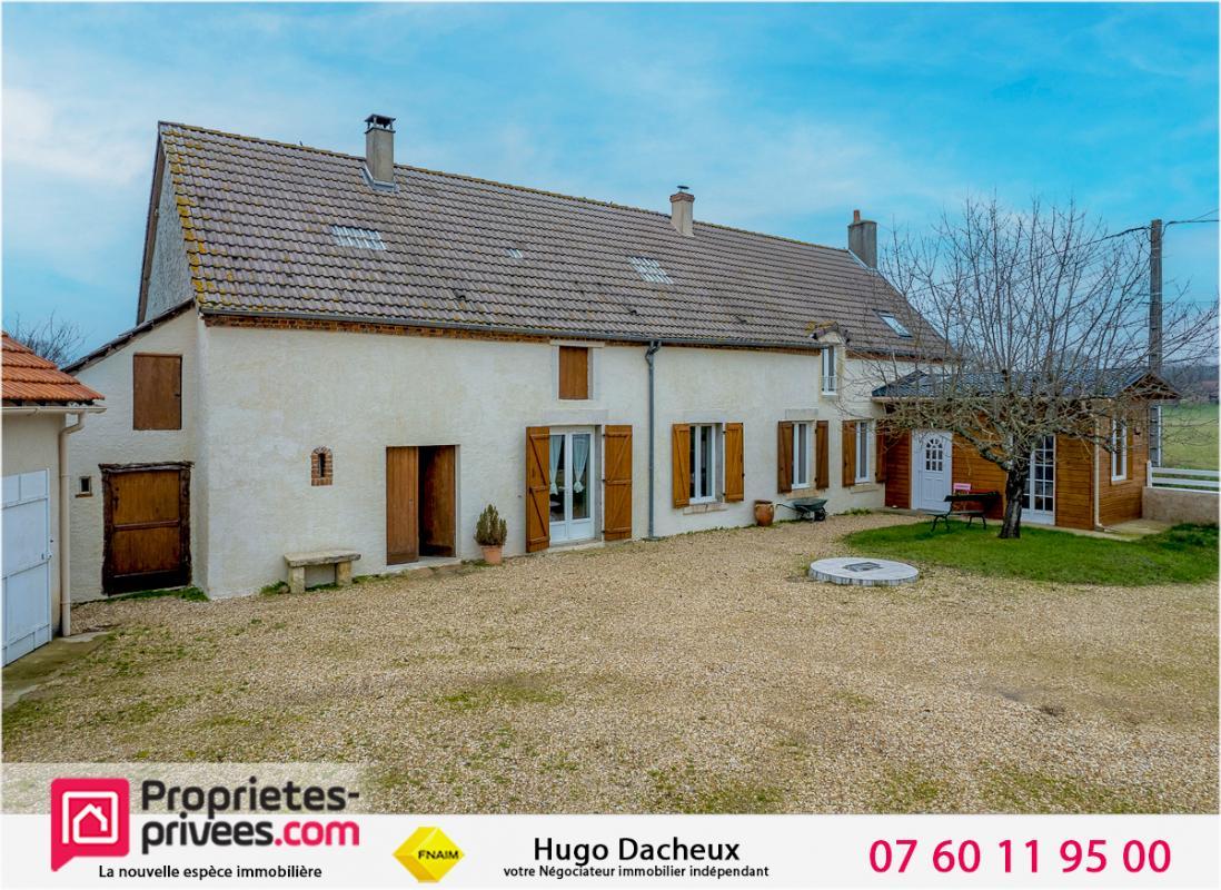 Casa de 6 dormitorios en Saint-Georges-sur-la-Pree, France No. 236045