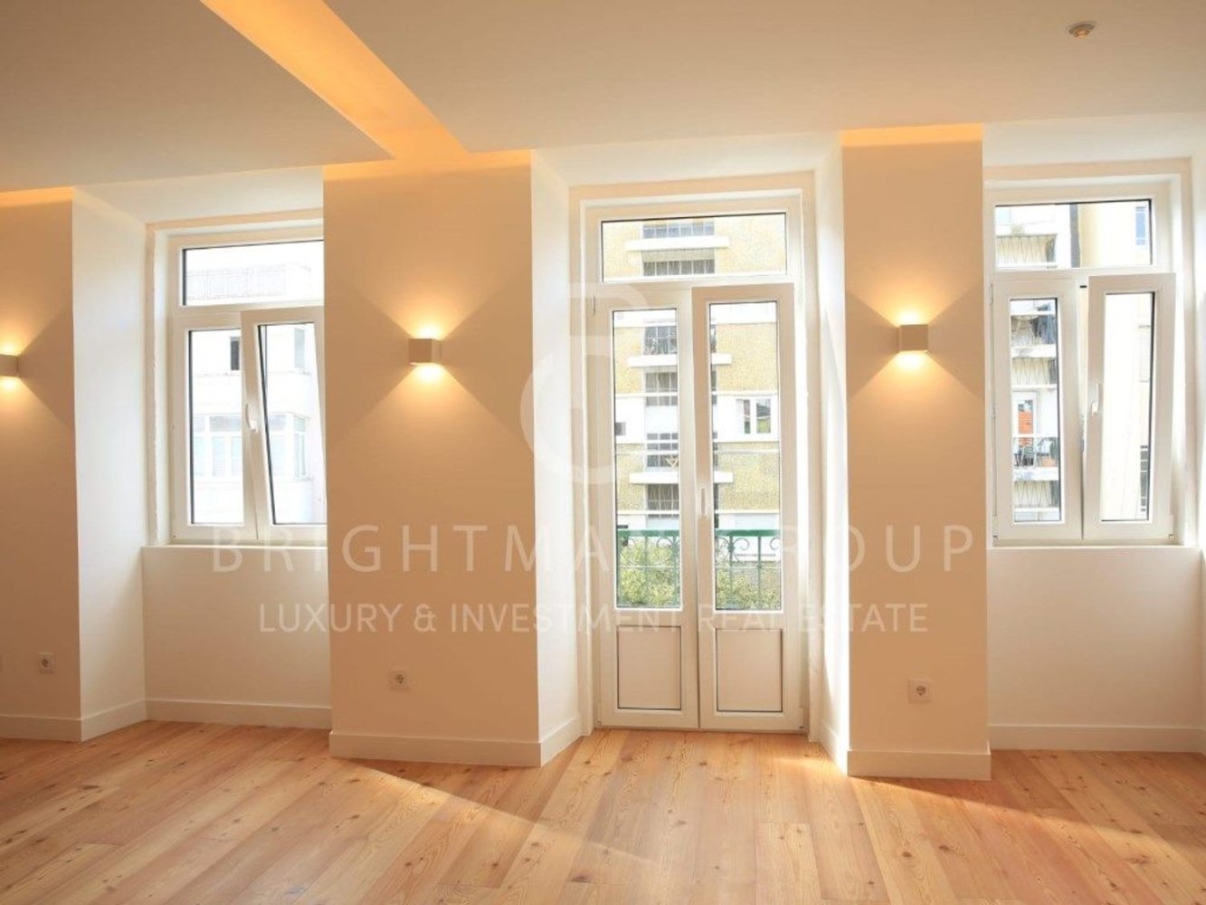 4 bedrooms Duplex in Lisbon, Portugal No. 125365