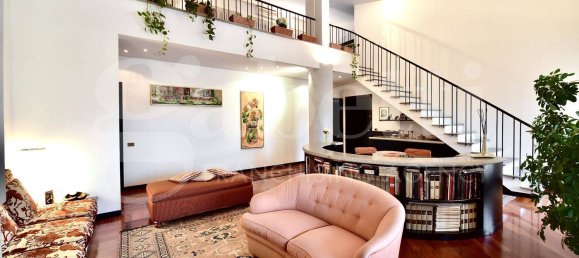 4 chambres Penthouse à Monza, Italy No. 78701 5