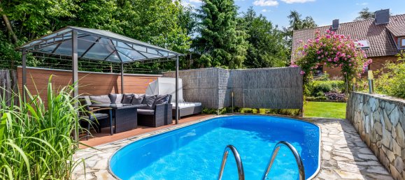 8 rooms Townhouse in Hildesheim, Germany No. 279036 2