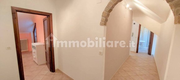 Квартира с 2 спальнями в Лерма, Италия № 147362 4