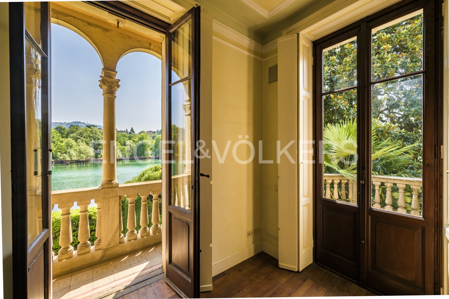 10غرفة فيلا في Sarnico, Italy رقم 126330