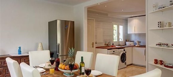 4 Schlafzimmer Villa in Marbella, Spain, Nr. 87961 6