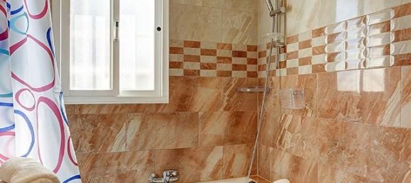 4 Schlafzimmer Villa in Marbella, Spain, Nr. 87961 12