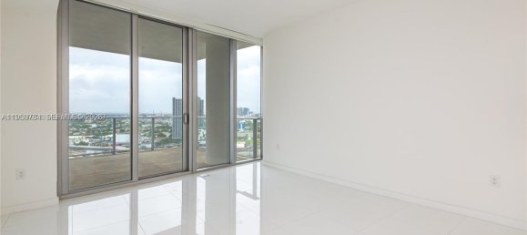 1 Schlafzimmer Gewerbliche Immobilien in Miami, USA, Nr. 615711 12
