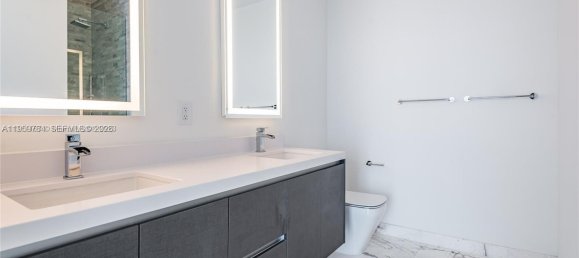 1 Schlafzimmer Gewerbliche Immobilien in Miami, USA, Nr. 615711 2