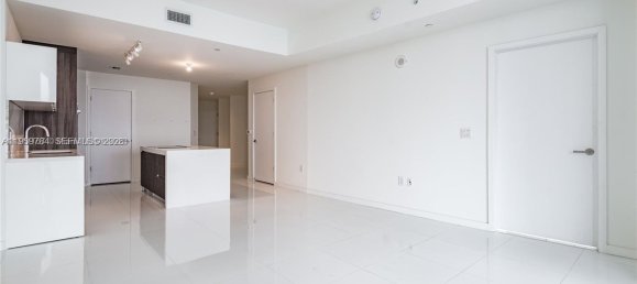 1 Schlafzimmer Gewerbliche Immobilien in Miami, USA, Nr. 615711 10