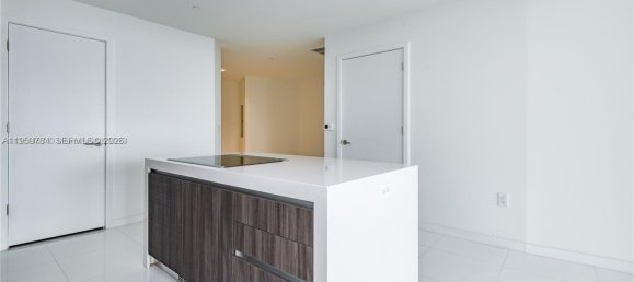 1 Schlafzimmer Gewerbliche Immobilien in Miami, USA, Nr. 615711 21