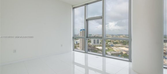 1 Schlafzimmer Gewerbliche Immobilien in Miami, USA, Nr. 615711 8