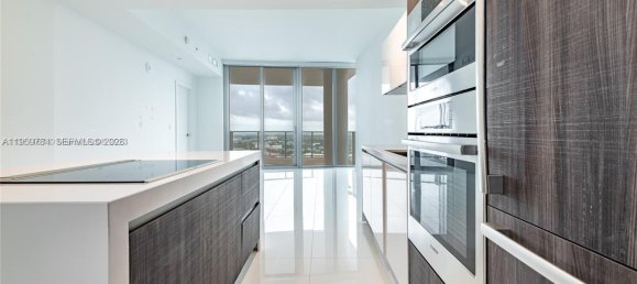 1 Schlafzimmer Gewerbliche Immobilien in Miami, USA, Nr. 615711 23