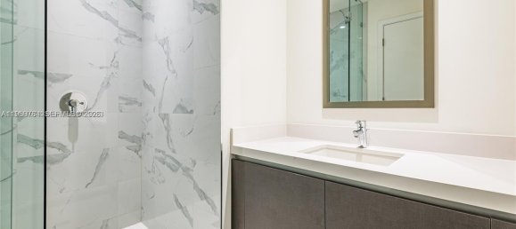 1 Schlafzimmer Gewerbliche Immobilien in Miami, USA, Nr. 615711 20