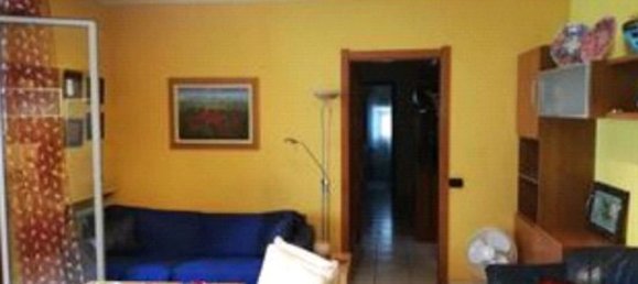 3-salle Appartement à Brugherio, Italy No. 6979 2