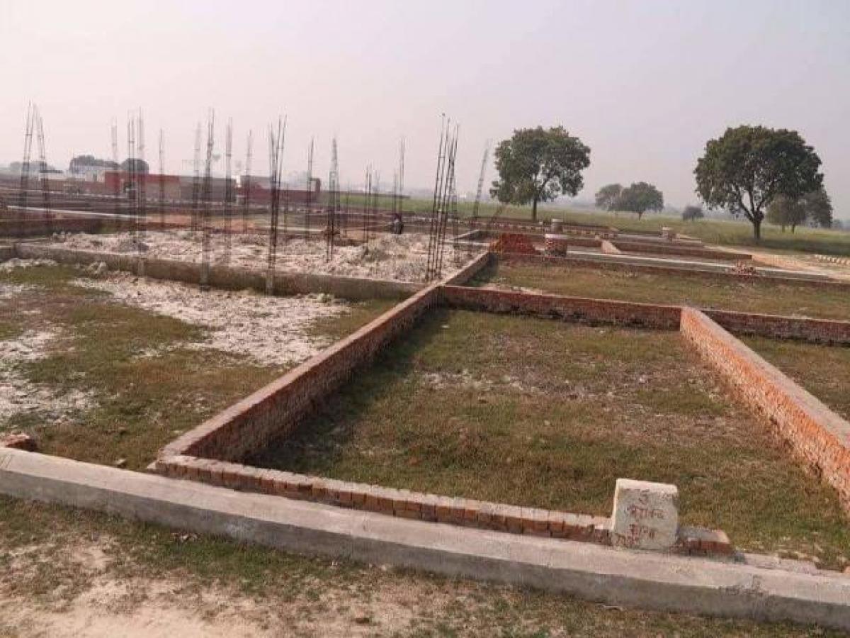 Terreno en Lucknow, India No. 30316