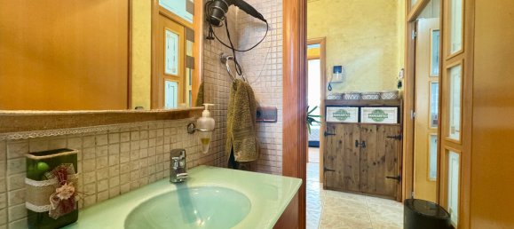 3 غرف نوم منزل في Barcelona, Spain رقم 141089 28