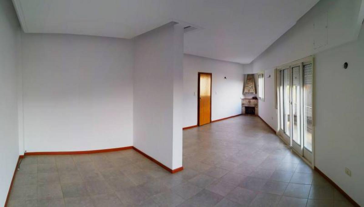 2 bedrooms Apartment in Lanus, Argentina No. 57490