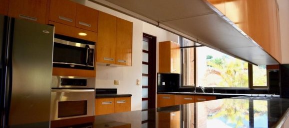 Condominio de 3 dormitorios en Santa Ana, Costa Rica No. 835 3