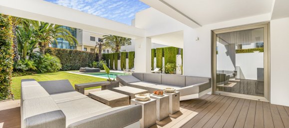 5 Schlafzimmer Villa in Marbella Golden Mile, Spain, Nr. 16138 8