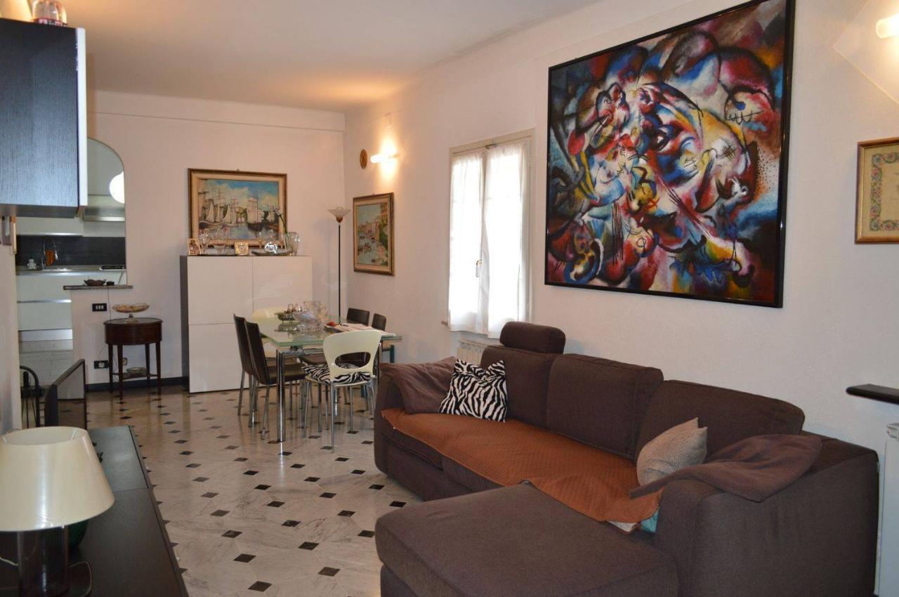 5 rooms Villa in Albisola Superiore, Italy No. 104229