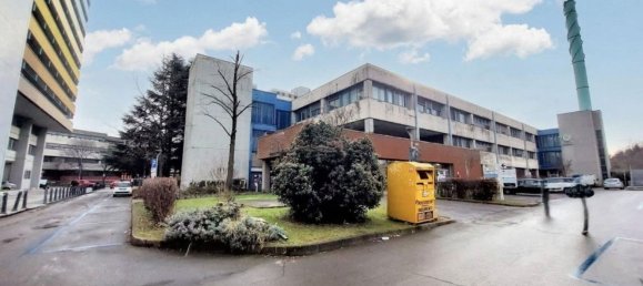 Коммерческая недвижимость 65м² в Реджо Эмилия, Италия № 371941 12