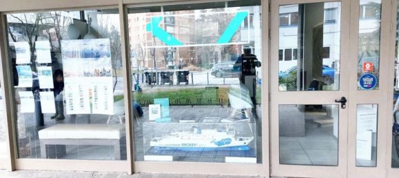 Коммерческая недвижимость 65м² в Реджо Эмилия, Италия № 371941 4