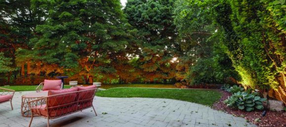 4 bedrooms House in Mississauga, Canada No. 732 4