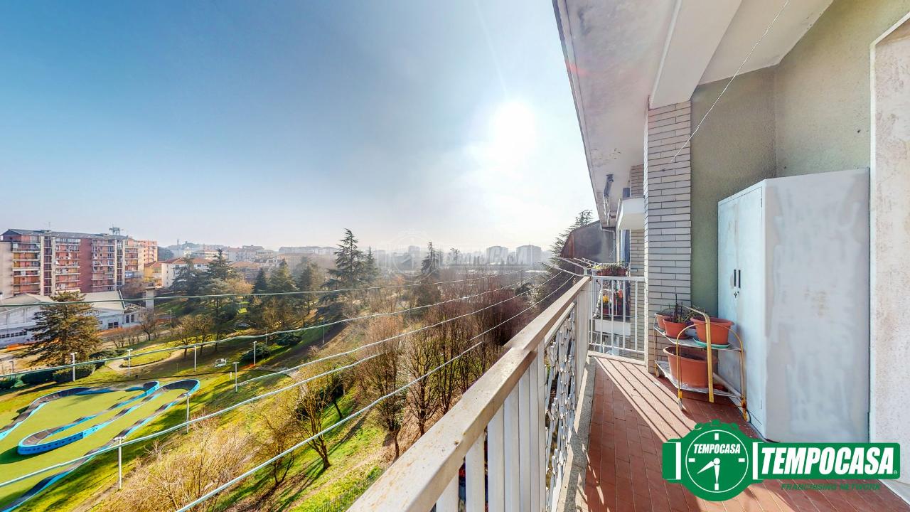 3غرفة شقة في Valenza, Italy رقم 2304