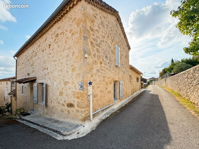 1 chambre Maison de ville à Occitanie, France No. 320337