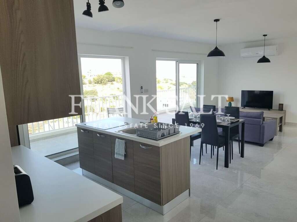 2 bedrooms Penthouse in Santa Venera, Malta No. 9932