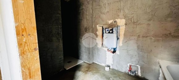 5 bedrooms Apartment in Turin, Italy No. 326860 23