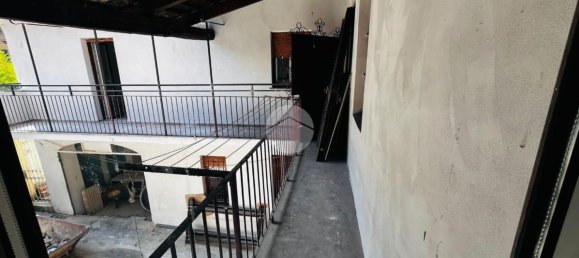 5 bedrooms Apartment in Turin, Italy No. 326860 18