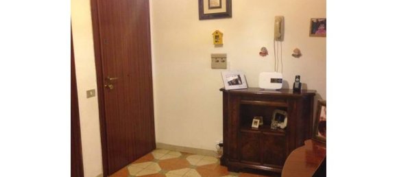 3 bedrooms Apartment in Rome, Italy No. 254055 4