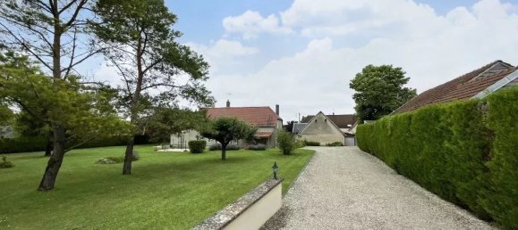 5 Schlafzimmer Haus in Mesnil-Saint-Loup, France, Nr. 95372 19